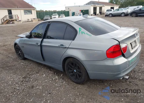 2006 BMW 325I z USA, uszkodzony, nr VIN WBAVB17536NK37646